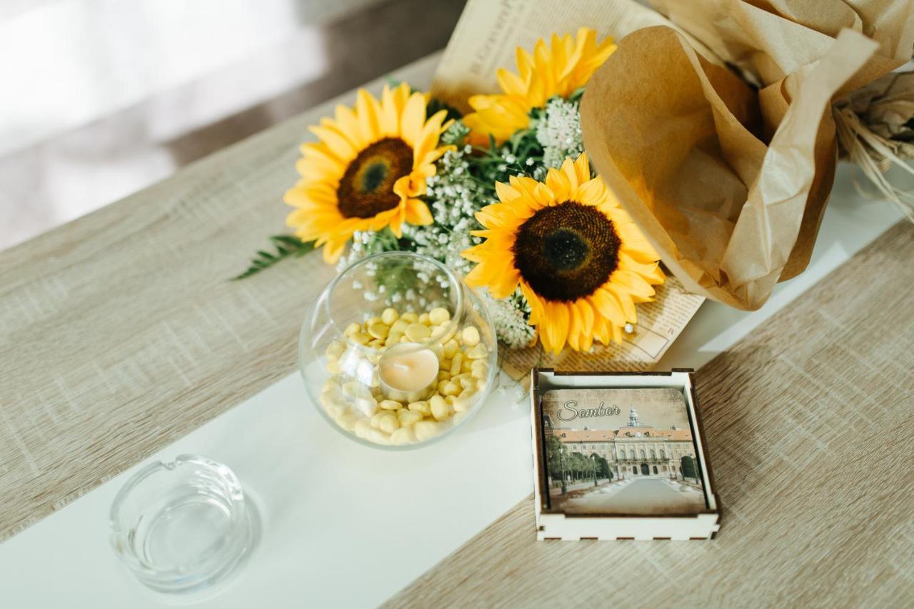 Sunflower Sombor Bagian luar foto
